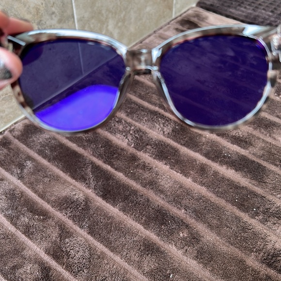 Frye bundle - Picture 16 of 16